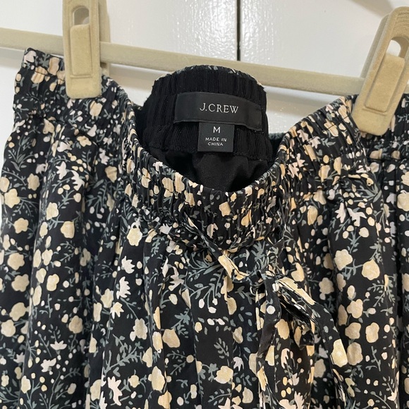 J. Crew pull-on skirt in garden floral - Picture 4 of 8
